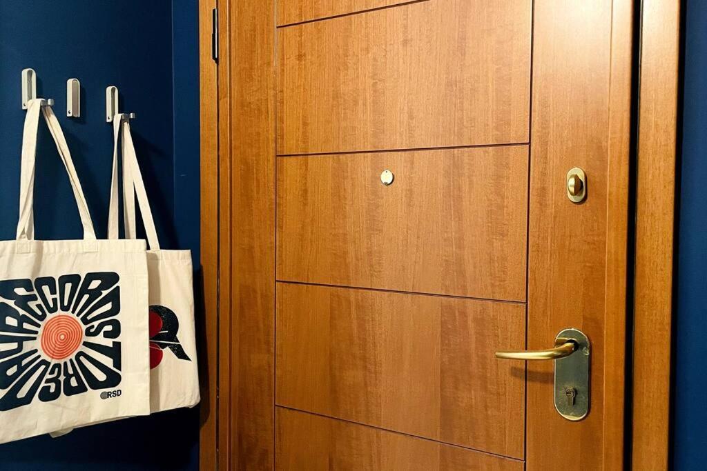 Cybele Apt Downtown Apartment Volos Ngoại thất bức ảnh